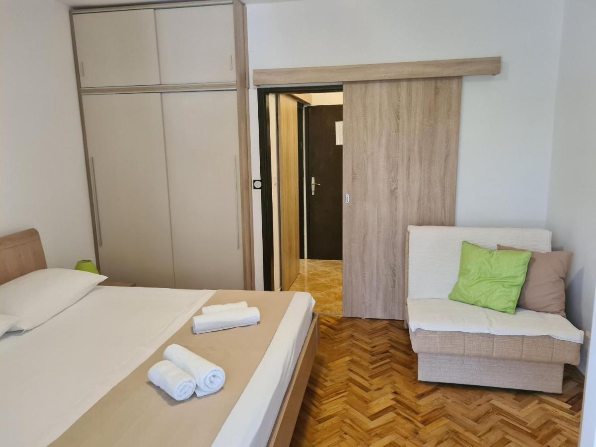 Apartments Ivo Pag Town Zewnętrze zdjęcie