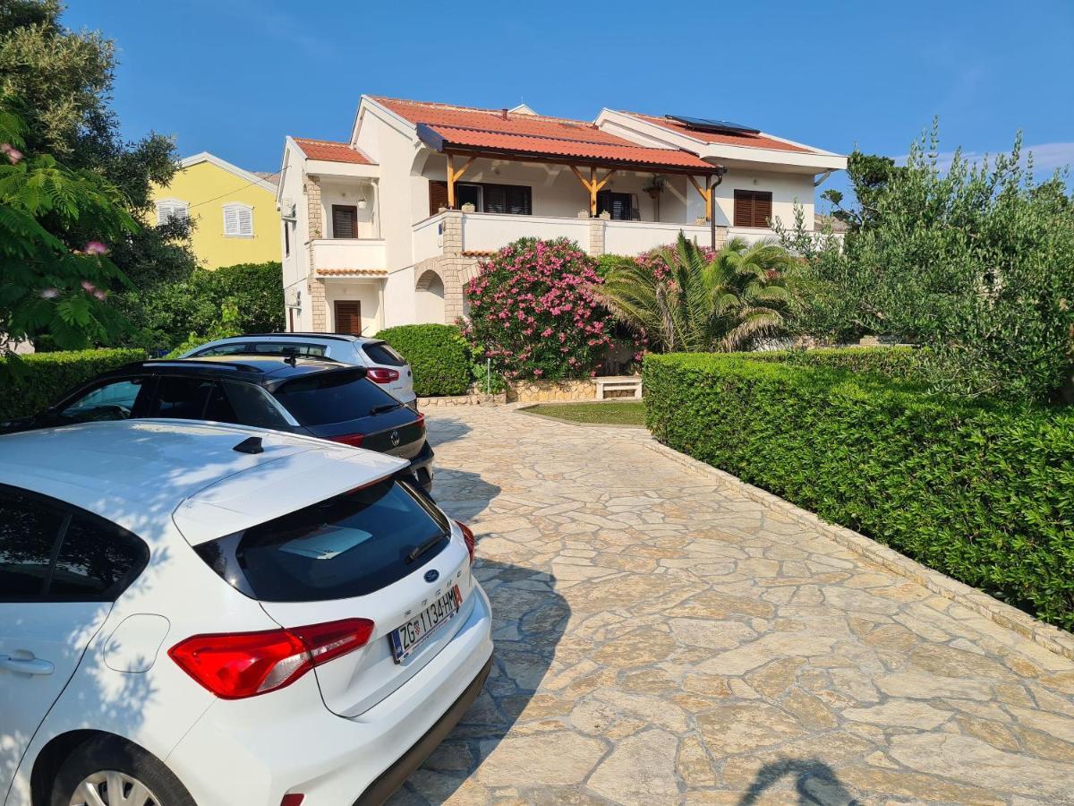 Apartments Ivo Pag Town Zewnętrze zdjęcie