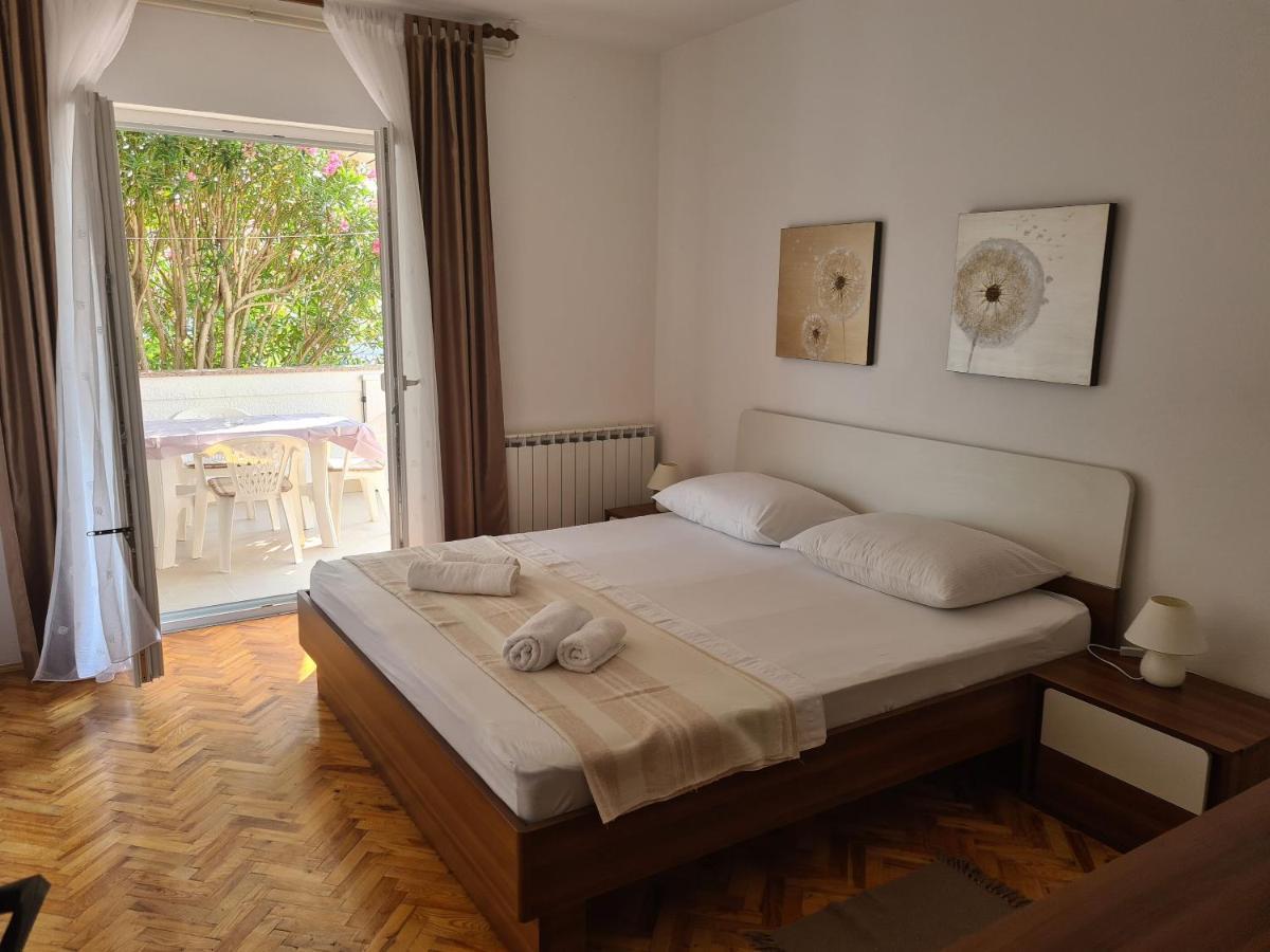 Apartments Ivo Pag Town Zewnętrze zdjęcie