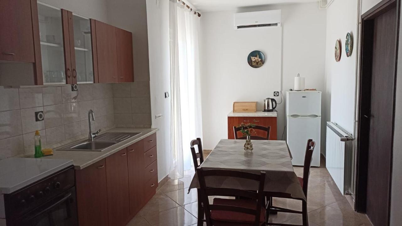 Apartments Ivo Pag Town Zewnętrze zdjęcie